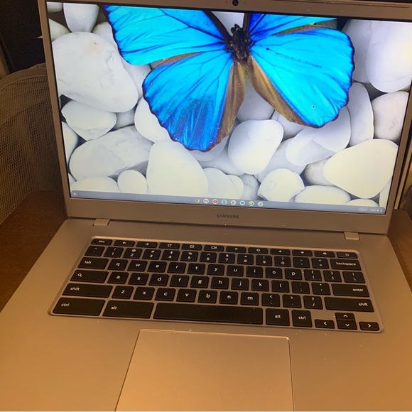 Samsung Chromebook OS Intel Celeron 15.6” 64gb - Picture 4 of 6